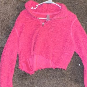 Hot pink cropped long sleeve pullover